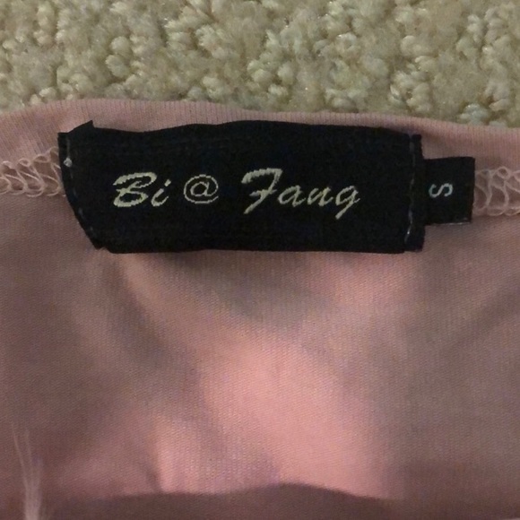 zaful light pink crop top - Picture 3 of 3